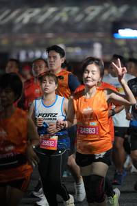 BIB: 25512, 24963
                            <button type="button" onclick="openModal(21021829)" class="btn btn-primary btn-sm float-right btn-popup" data-toggle="modal" data-target=".modal-high-quality">
                        <i class="fas fa-shopping-cart"></i> Add to Cart
                    </button>
                                            <button type="button" onclick="isThisMe(21021829, true)" class="btn btn-success btn-sm float-right btn-popup btn-isme hidden" data-toggle="tooltip" data-placement="bottom" title="นี่คือรูปของคุณใช่ไหม คลิกที่นี่เพื่อเอาเข้าอัลบั้ม">
                        <i class="fas fa-plus"></i> Add to album
                    </button>
                    <button type="button" onclick="isThisMe(21021829, false)" class="btn btn-warning btn-sm float-right btn-popup btn-isnotme hidden">
                        <i class="fas fa-ban"></i> Remove from album
                    </button>